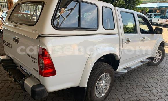 Acheter Occasion Voiture Isuzu KB Blanc à Ezulwini, Hhohho Acheter Occasion Voiture Isuzu KB Blanc à Ezulwini, Hhohho