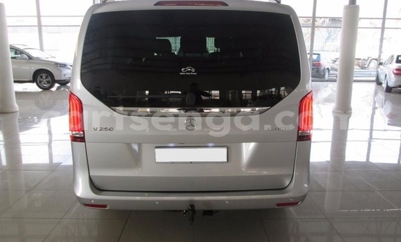 Acheter Occasion Voiture Mercedes‒Benz Vito Gris à Big Bend, Lubombo District Acheter Occasion Voiture Mercedes‒Benz Vito Gris à Big Bend, Lubombo District