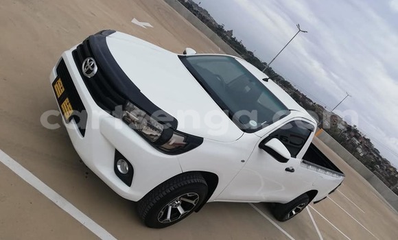 Buy Used Toyota Hilux White Car in Big Bend in Lubombo District Buy Used Toyota Hilux White Car in Big Bend in Lubombo District