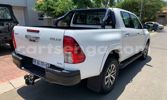 Buy Used Toyota Hilux White Car in Big Bend in Lubombo District Buy Used Toyota Hilux White Car in Big Bend in Lubombo District