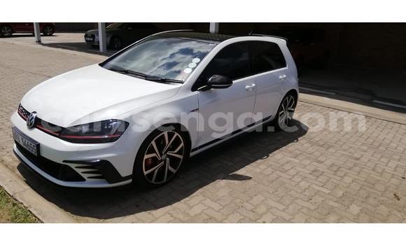 Acheter Occasion Voiture Volkswagen Golf GTI Blanc à Big Bend, Lubombo District Acheter Occasion Voiture Volkswagen Golf GTI Blanc à Big Bend, Lubombo District