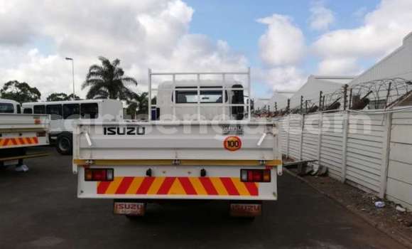 Buy Used Isuzu FTR 850 White Truck in Mbabane in Manzini Buy Used Isuzu FTR 850 White Truck in Mbabane in Manzini