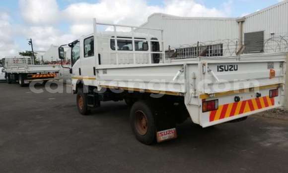Buy Used Isuzu FTR 850 White Truck in Mbabane in Manzini Buy Used Isuzu FTR 850 White Truck in Mbabane in Manzini