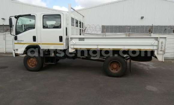 Buy Used Isuzu FTR 850 White Truck in Mbabane in Manzini Buy Used Isuzu FTR 850 White Truck in Mbabane in Manzini