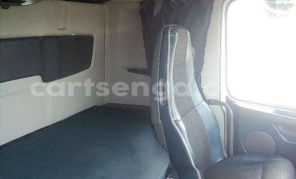 Buy Used Volvo F4 White Truck in Mbabane in Manzini Buy Used Volvo F4 White Truck in Mbabane in Manzini