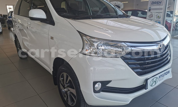Nunua Ilio tumika Toyota Avanza White Gari ndani ya Bulembu nchini Hhohho Nunua Ilio tumika Toyota Avanza White Gari ndani ya Bulembu nchini Hhohho