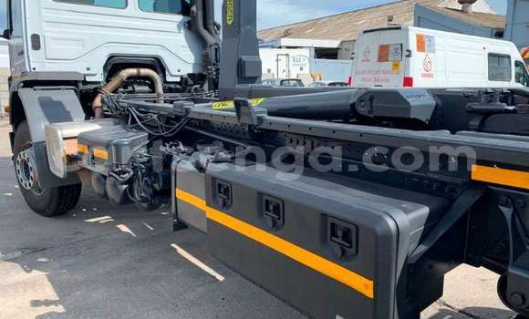 Buy Used Mercedes‒Benz 1824 White Truck in Mbabane in Manzini Buy Used Mercedes‒Benz 1824 White Truck in Mbabane in Manzini