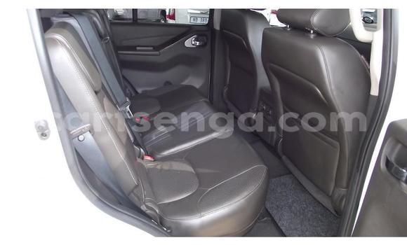 Buy Used Nissan Pathfinder White Car in Big Bend in Lubombo District Buy Used Nissan Pathfinder White Car in Big Bend in Lubombo District