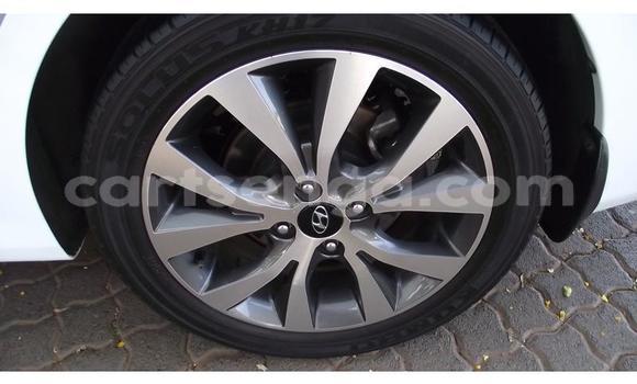 Buy Used Hyundai Accent White Car in Big Bend in Lubombo District Buy Used Hyundai Accent White Car in Big Bend in Lubombo District