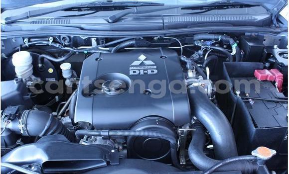 Nunua Ilio tumika Mitsubishi Triton Black Gari ndani ya Manzini nchini Manzini Nunua Ilio tumika Mitsubishi Triton Black Gari ndani ya Manzini nchini Manzini