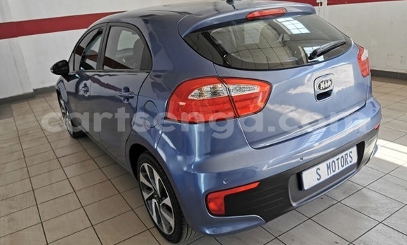 Nunua Ilio tumika Kia Rio Beige Gari ndani ya Ezulwini nchini Hhohho Nunua Ilio tumika Kia Rio Beige Gari ndani ya Ezulwini nchini Hhohho