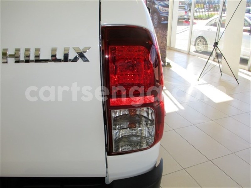 Big with watermark toyota hilux hhohho ezulwini 11518