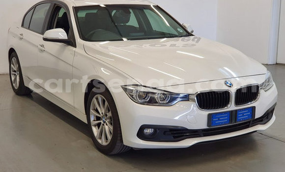 Nunua Ilio tumika BMW 3–Series White Gari ndani ya Ezulwini nchini Hhohho Nunua Ilio tumika BMW 3–Series White Gari ndani ya Ezulwini nchini Hhohho