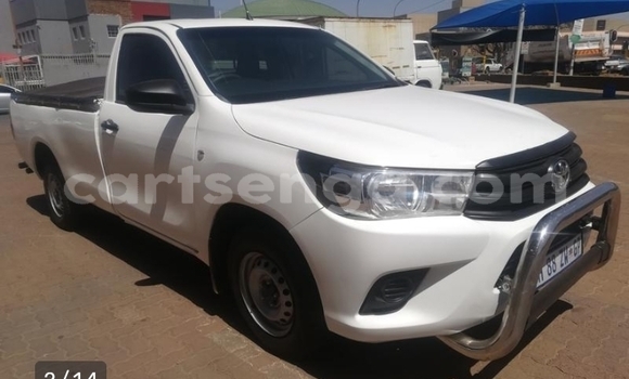 Buy Used Toyota Hilux White Car in Manzini in Manzini Buy Used Toyota Hilux White Car in Manzini in Manzini