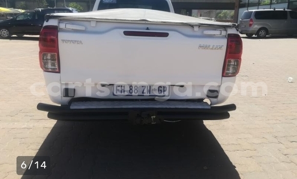 Buy Used Toyota Hilux White Car in Manzini in Manzini Buy Used Toyota Hilux White Car in Manzini in Manzini