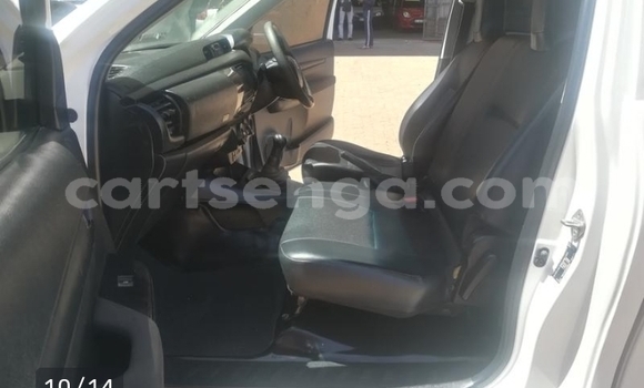 Buy Used Toyota Hilux White Car in Manzini in Manzini Buy Used Toyota Hilux White Car in Manzini in Manzini
