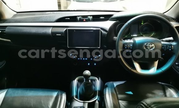Acheter Occasion Voiture Toyota Hilux Gris à Bulembu, Hhohho Acheter Occasion Voiture Toyota Hilux Gris à Bulembu, Hhohho