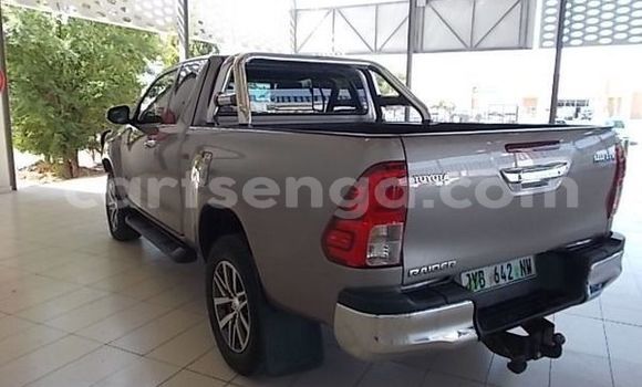 Nunua Ilio tumika Toyota Hilux Silver Gari ndani ya Ezulwini nchini Hhohho Nunua Ilio tumika Toyota Hilux Silver Gari ndani ya Ezulwini nchini Hhohho