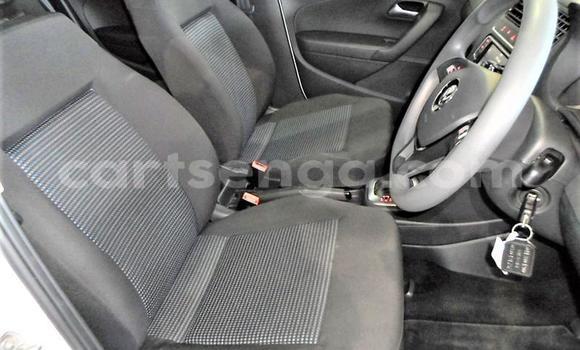 Acheter Occasion Voiture Volkswagen Polo Blanc à Manzini, Manzini Acheter Occasion Voiture Volkswagen Polo Blanc à Manzini, Manzini