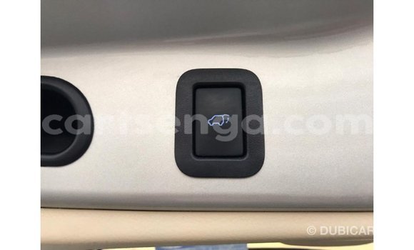 Buy Import Toyota Highlander Other Car in Import - Dubai in Hhohho Buy Import Toyota Highlander Other Car in Import - Dubai in Hhohho