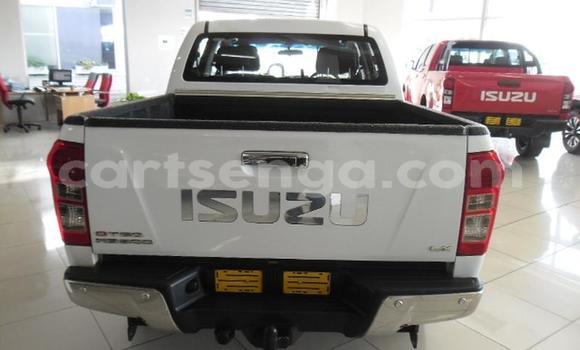 Acheter Occasion Voiture Isuzu KB Blanc à Big Bend, Lubombo District Acheter Occasion Voiture Isuzu KB Blanc à Big Bend, Lubombo District