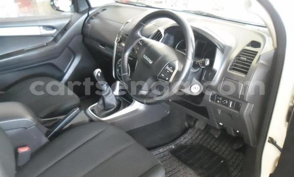 Acheter Occasion Voiture Isuzu KB Blanc à Big Bend, Lubombo District Acheter Occasion Voiture Isuzu KB Blanc à Big Bend, Lubombo District