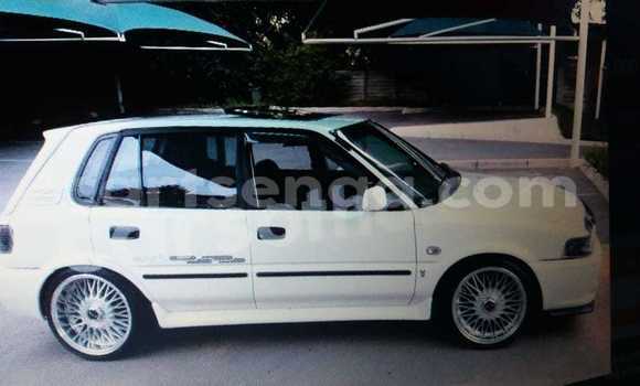 Buy Used Toyota Vitz White Car in Ezulwini in Hhohho Buy Used Toyota Vitz White Car in Ezulwini in Hhohho