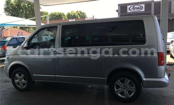 Buy Used Volkswagen Caravelle Silver Car in Mbabane in Manzini Buy Used Volkswagen Caravelle Silver Car in Mbabane in Manzini