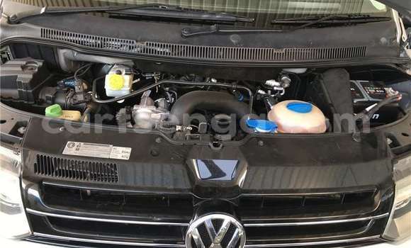 Buy Used Volkswagen Caravelle Silver Car in Mbabane in Manzini Buy Used Volkswagen Caravelle Silver Car in Mbabane in Manzini