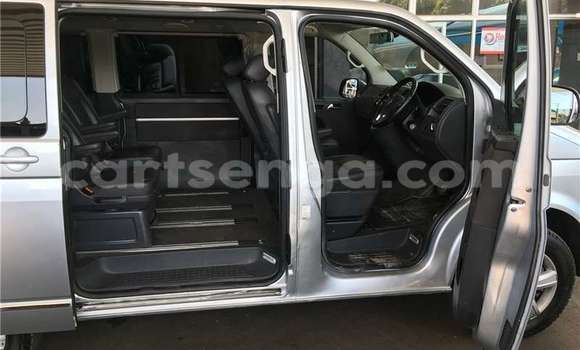 Buy Used Volkswagen Caravelle Silver Car in Mbabane in Manzini Buy Used Volkswagen Caravelle Silver Car in Mbabane in Manzini