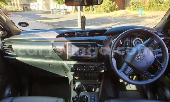 Buy Used Toyota Hilux White Car in Big Bend in Lubombo District Buy Used Toyota Hilux White Car in Big Bend in Lubombo District