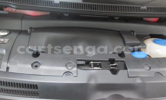 Nunua Ilio tumika Volkswagen Caravelle Red Gari ndani ya Ezulwini nchini Hhohho Nunua Ilio tumika Volkswagen Caravelle Red Gari ndani ya Ezulwini nchini Hhohho