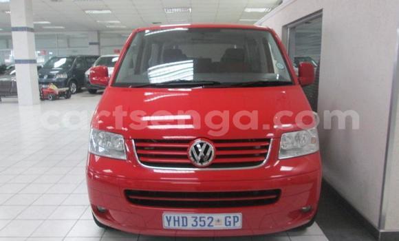 Nunua Ilio tumika Volkswagen Caravelle Red Gari ndani ya Ezulwini nchini Hhohho Nunua Ilio tumika Volkswagen Caravelle Red Gari ndani ya Ezulwini nchini Hhohho
