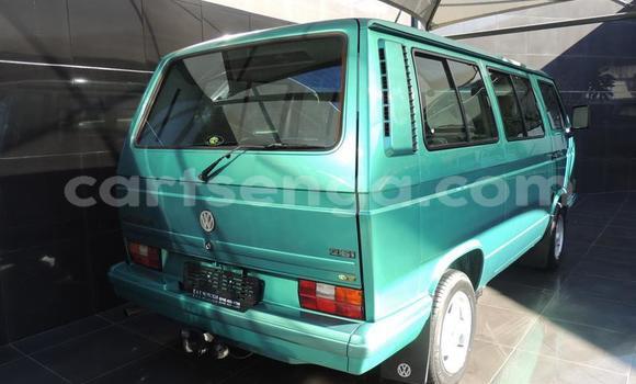 Nunua Ilio tumika Volkswagen Caravelle Green Gari ndani ya Ezulwini nchini Hhohho Nunua Ilio tumika Volkswagen Caravelle Green Gari ndani ya Ezulwini nchini Hhohho
