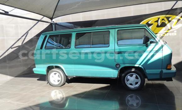 Nunua Ilio tumika Volkswagen Caravelle Green Gari ndani ya Ezulwini nchini Hhohho Nunua Ilio tumika Volkswagen Caravelle Green Gari ndani ya Ezulwini nchini Hhohho