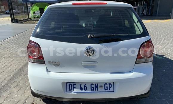 Buy Used Volkswagen Polo White Car in Ezulwini in Hhohho Buy Used Volkswagen Polo White Car in Ezulwini in Hhohho