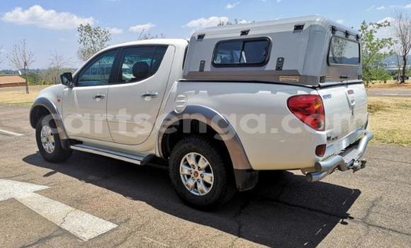 Buy Used Mitsubishi 3000 GT Other Car in Hlatikulu in Shiselweni District Buy Used Mitsubishi 3000 GT Other Car in Hlatikulu in Shiselweni District