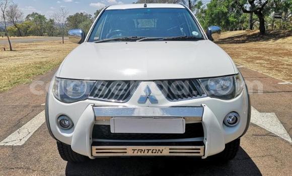 Buy Used Mitsubishi 3000 GT Other Car in Hlatikulu in Shiselweni District Buy Used Mitsubishi 3000 GT Other Car in Hlatikulu in Shiselweni District