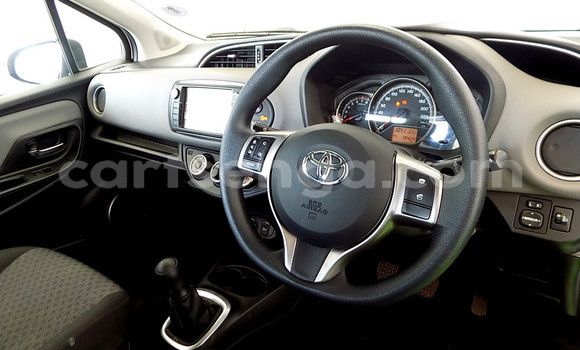 Nunua Ilio tumika Toyota Yaris White Gari ndani ya Kubuta nchini Wilaya ya Shiselweni Nunua Ilio tumika Toyota Yaris White Gari ndani ya Kubuta nchini Wilaya ya Shiselweni