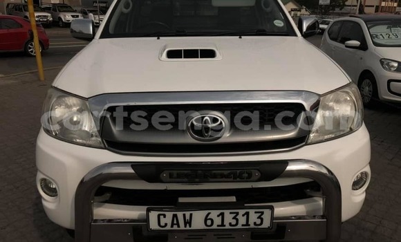 Nunua Ilio tumika Toyota Hilux White Gari ndani ya Big Bend nchini Wilaya ya Lubombo Nunua Ilio tumika Toyota Hilux White Gari ndani ya Big Bend nchini Wilaya ya Lubombo