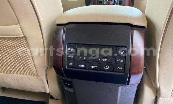 Nunua Ilio tumika Toyota Prado White Gari ndani ya Manzini nchini Manzini Nunua Ilio tumika Toyota Prado White Gari ndani ya Manzini nchini Manzini