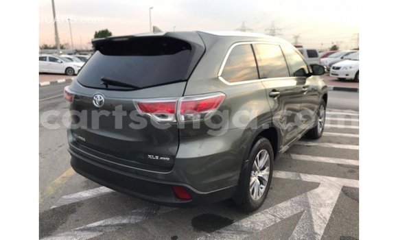 Buy Import Toyota Highlander Other Car in Import - Dubai in Hhohho Buy Import Toyota Highlander Other Car in Import - Dubai in Hhohho