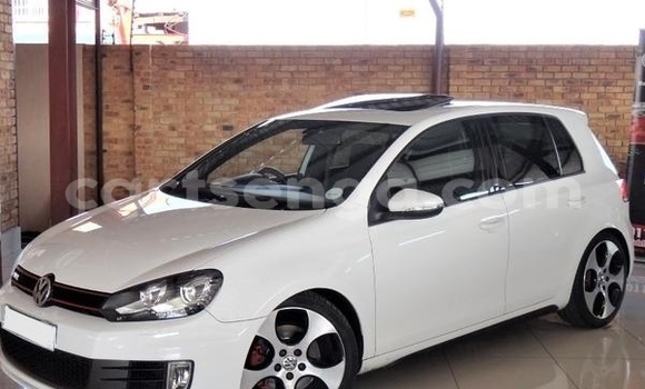 Acheter Occasion Voiture Volkswagen Golf GTI Blanc à Big Bend, Lubombo District Acheter Occasion Voiture Volkswagen Golf GTI Blanc à Big Bend, Lubombo District