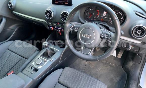 Nunua Ilio tumika Audi A3 White Gari ndani ya Kwaluseni nchini Manzini Nunua Ilio tumika Audi A3 White Gari ndani ya Kwaluseni nchini Manzini