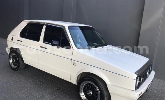 Buy Used Volkswagen Golf White Car in Ezulwini in Hhohho Buy Used Volkswagen Golf White Car in Ezulwini in Hhohho