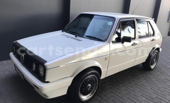 Buy Used Volkswagen Golf White Car in Ezulwini in Hhohho Buy Used Volkswagen Golf White Car in Ezulwini in Hhohho