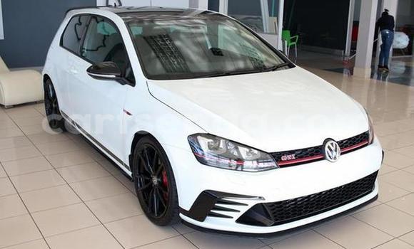 Buy Used Volkswagen Golf GTI White Car in Ezulwini in Hhohho Buy Used Volkswagen Golf GTI White Car in Ezulwini in Hhohho