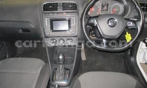 Acheter Occasion Voiture Volkswagen Polo Blanc à Mbabane, Manzini Acheter Occasion Voiture Volkswagen Polo Blanc à Mbabane, Manzini