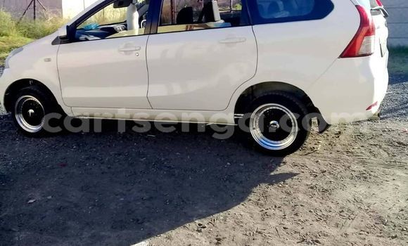 Buy Used Toyota Avanza White Car in Big Bend in Lubombo District Buy Used Toyota Avanza White Car in Big Bend in Lubombo District