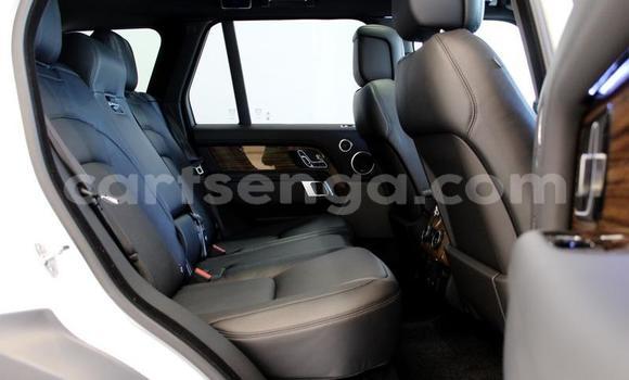 Acheter Occasion Voiture Land Rover Range Rover Vogue Blanc à Mbabane, Manzini Acheter Occasion Voiture Land Rover Range Rover Vogue Blanc à Mbabane, Manzini